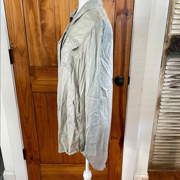 Holding Horses Anthropologie Button-Up Shirt Tunic Sage Green Neutral Small - Picture 3 of 11